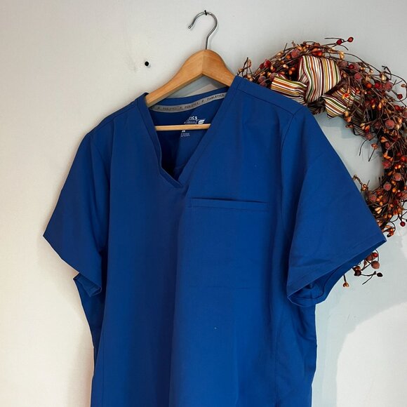 Fabletics Womens Plus Scrubs Top 1-Pocket V-Neck Size 2X Royal Blue NWOT - Picture 4 of 7